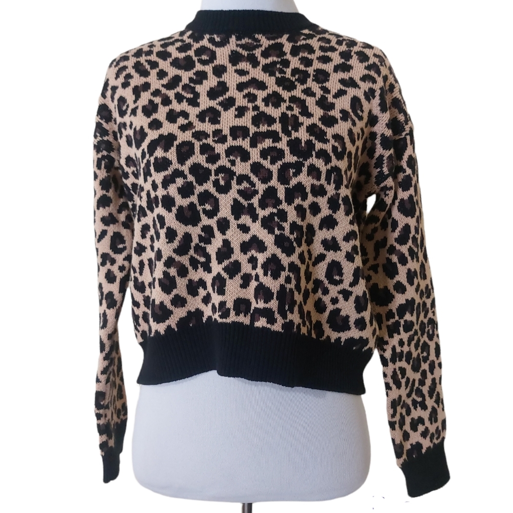 Melrose and Market Girls Large (10/12) Leopard Animal Print Thick Knit Sweater